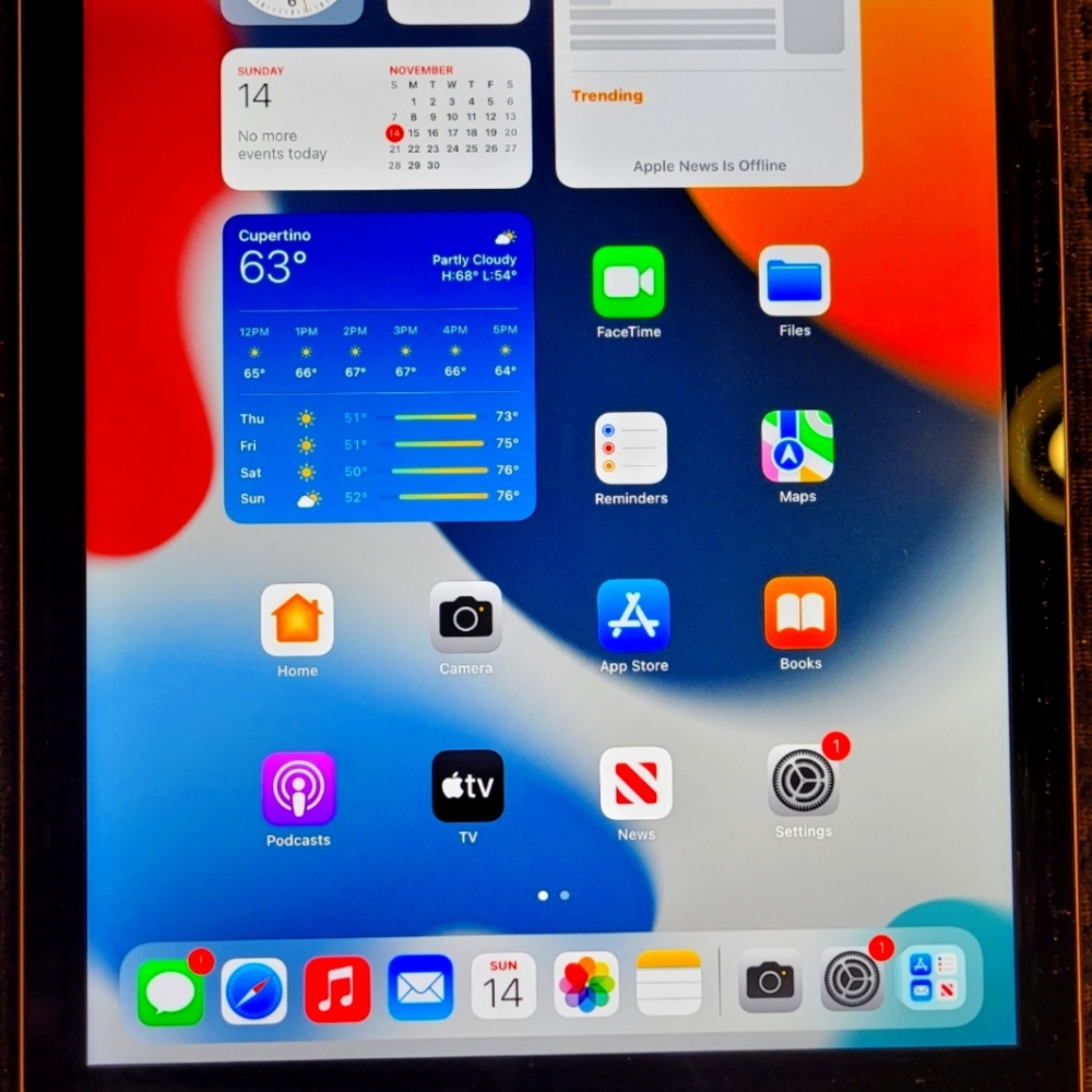 Apple ipad air 2 16gb with ios15